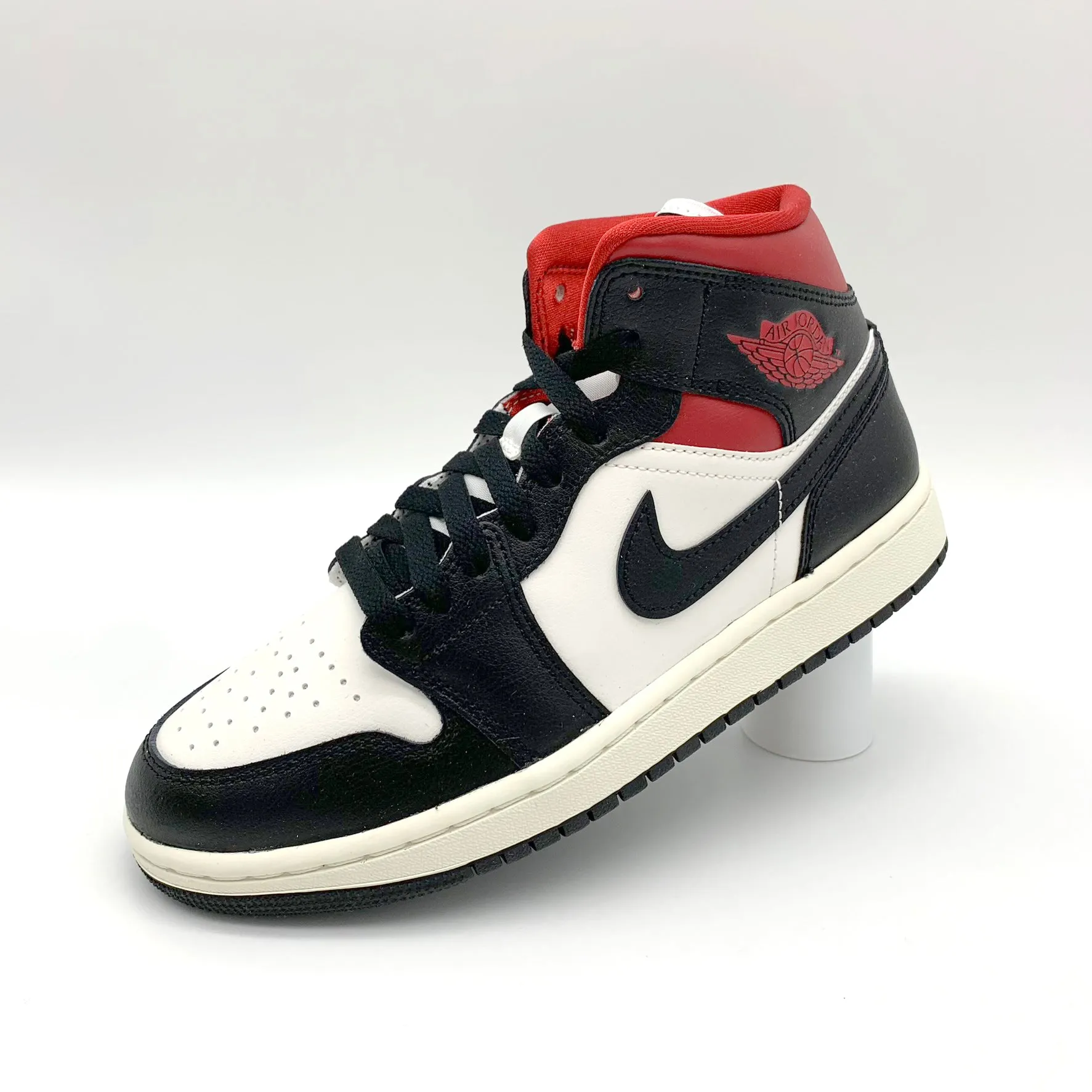 Jordan 1 Mid Gym Red Panda