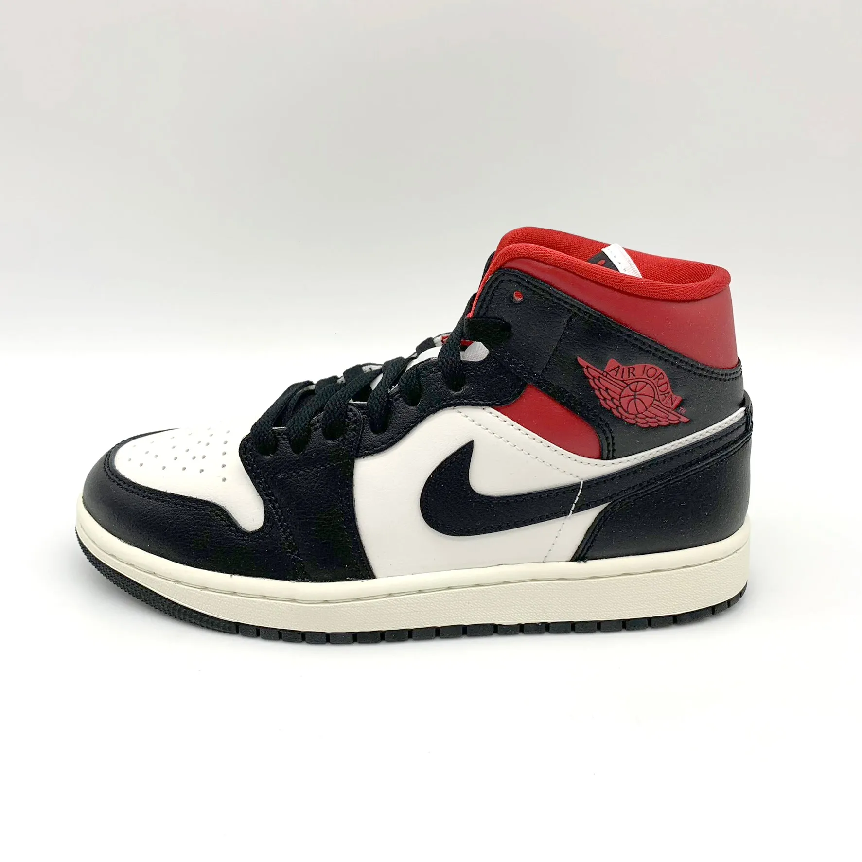 Jordan 1 Mid Gym Red Panda