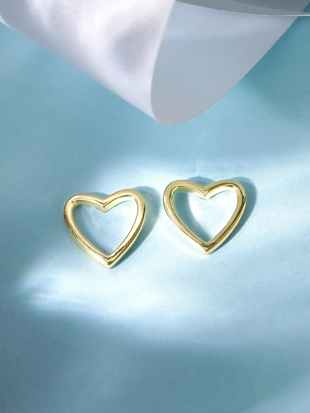 Rubans 925 Silver, 18K Gold Plated Minimal Heart Motif Stud Earrings.